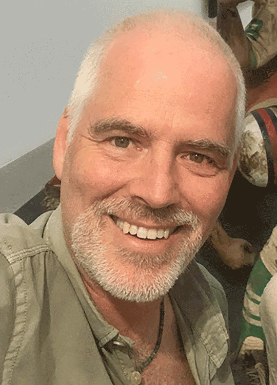 Frank B. Leder ist Mit-Begründer der TouchLife Methode